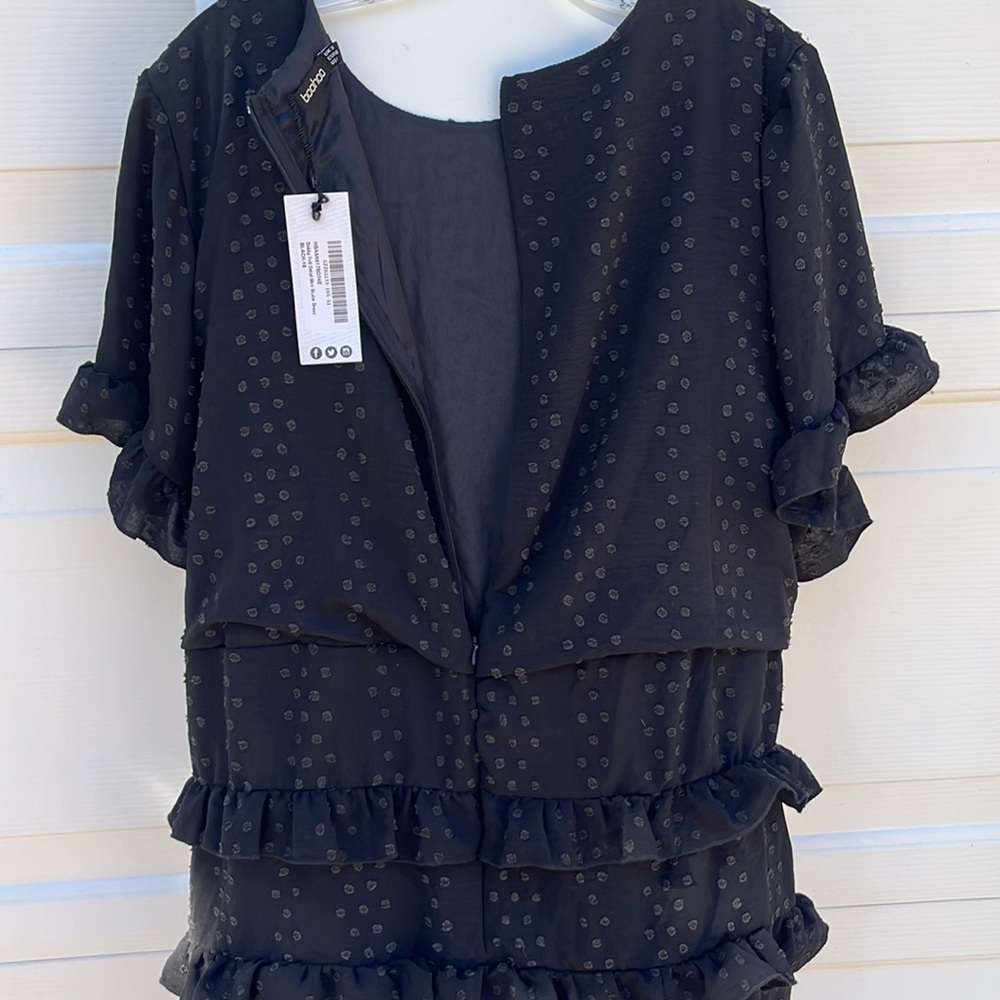 Boohoo Dobby Frill Detail Mini Skater Dress - Picture 4 of 5